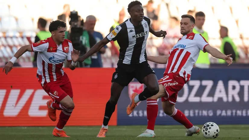 Svi gledaju u Seka i znaju da će napraviti problem