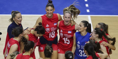 "Hvala velikoj Tijani na medalji"! Gest Tijane Bošković raplakao Minju Osmajić