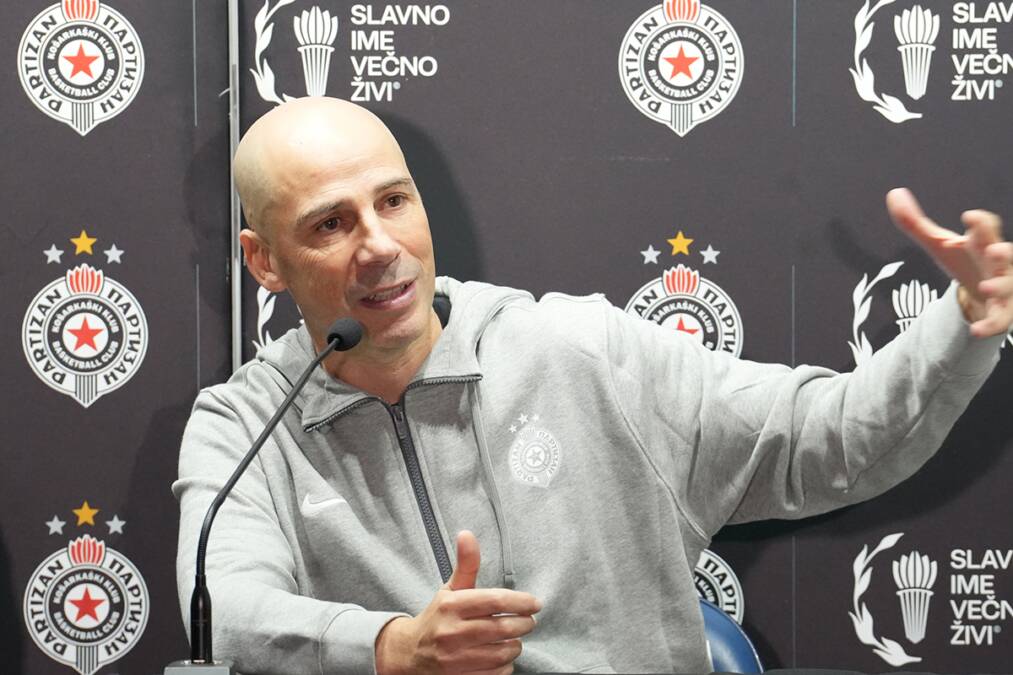 Penjaroja se obraća javnosti, uživo: Partizan ubedljivo pobedio, čekaju se prvi utisci trenera