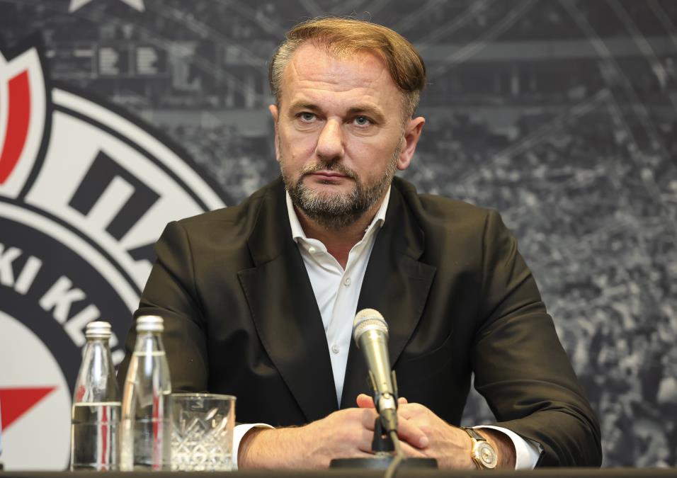 PARTIZAN MORA DA PRONAĐE 50 MILIONA! Mijailović otkrio detalje borbe za franšizu: "Klub u budućnosti neće moći da funkcioniše bez stalnog mesta u Evroligi"!