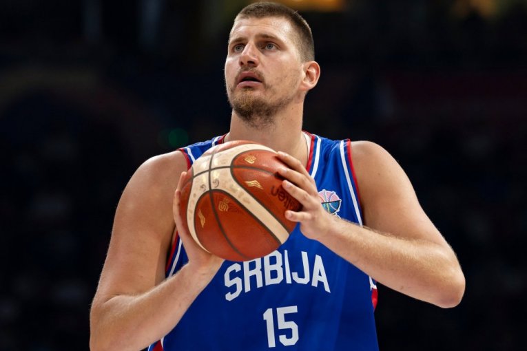 NIKOLA JOKIĆ U NEOČEKIVANOM PROBLEMU! Srbin ne može da veruje kakva muka ga je upravo snašla!