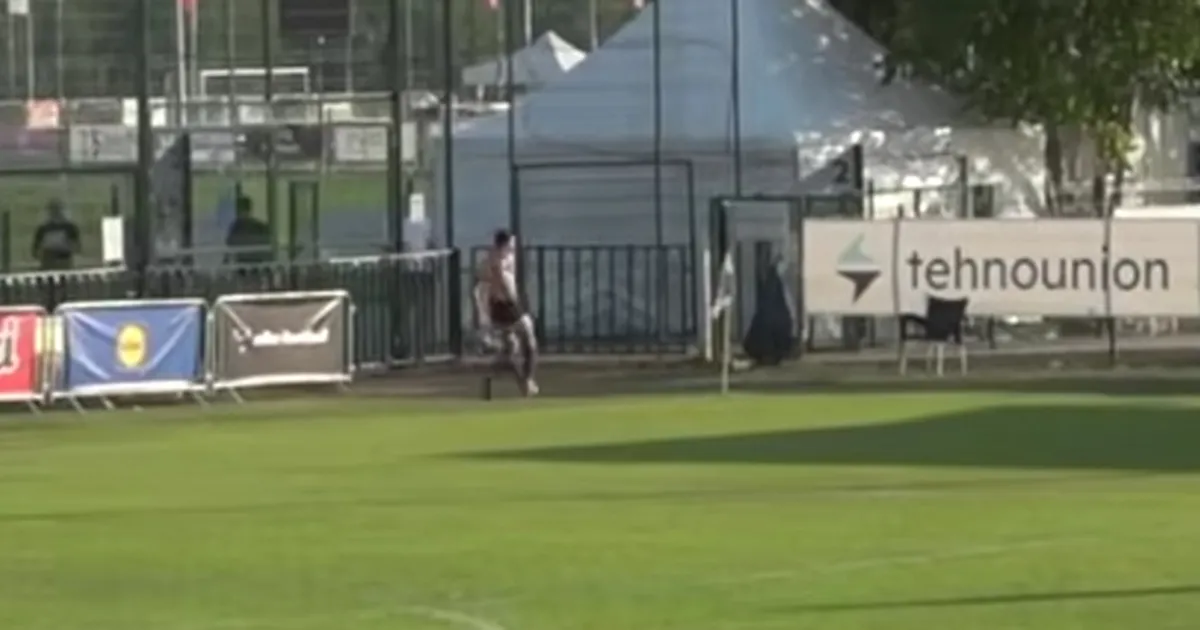 Bivši talenat Partizana postigao gol, pa krenuo da se skida ,ostao samo u gaćama, o ovome priča cela Srbija