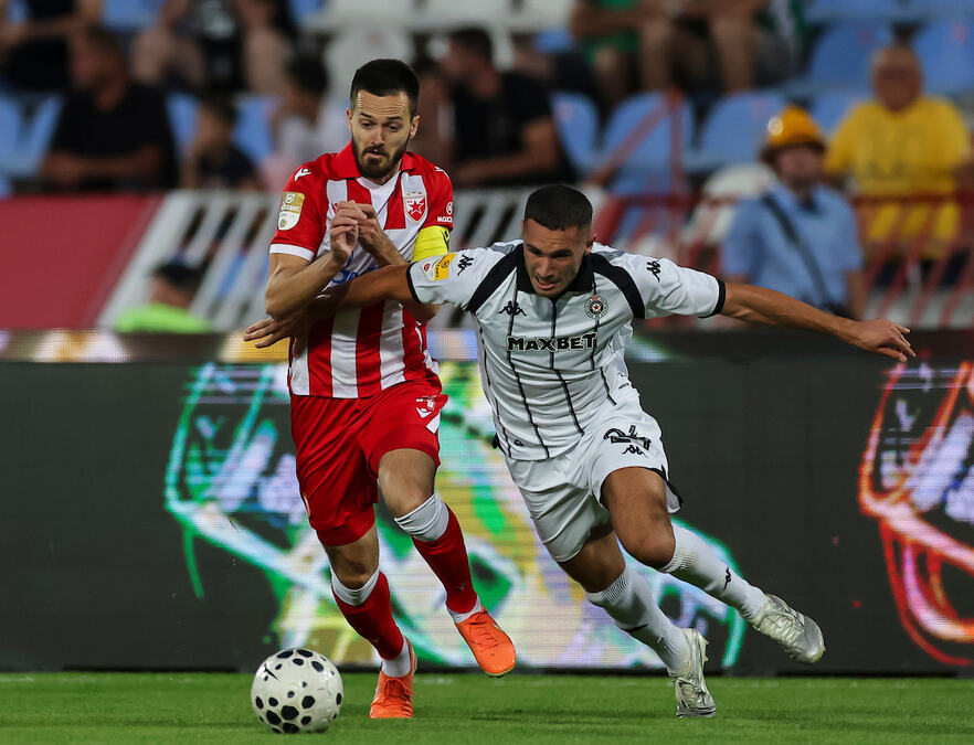 OZONSKA RUPA SE POJAVILA NA VEČITOM DERBIJU! Ne, to je ipak bio Vukašin Đurđević! Saša Ilić ga izbacio iz tima!
