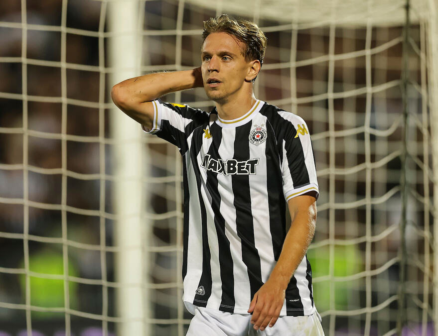 SJAJNE VESTI ZA PARTIZAN PRED VEČITI DERBI: Bitan igrač se vraća za meč sa Zvezdom!