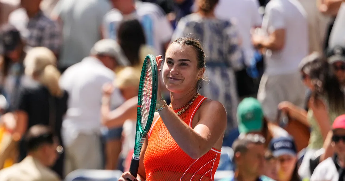 Sabalenka u grudnjaku i mrežastoj haljini, odgovorila brutalno hejterima: Koga briga
