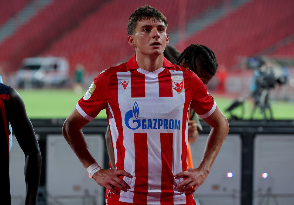 VELIKO PRIZNANJE ZA ZVEZDINOG BISERA: Matej Gaštarov među troje najboljih mladih vezista Evrope!
