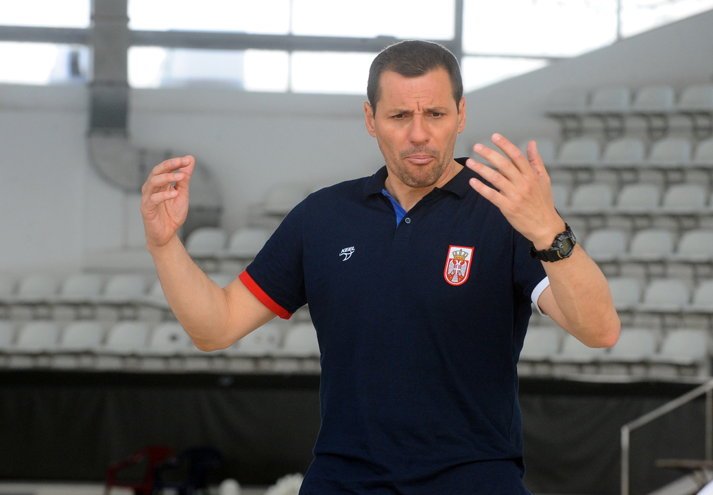 Grmi Vladimir Vujasinović zbog krađe sudija: "Znali su šta rade... Navikli smo, potpuni krkljanac! A posle..."