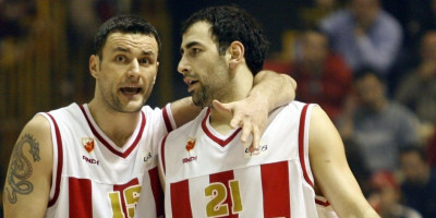 "Sa porodicom se ne svađam": Oprostio Zvezdi 68.000 evra, pa sve pare s računa potrošio u jednoj noći!