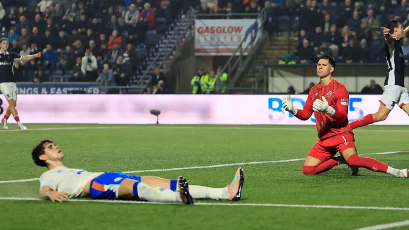 Košmarno veče Koste Nedeljkovića: Autogol u prvom startu za Rendžers