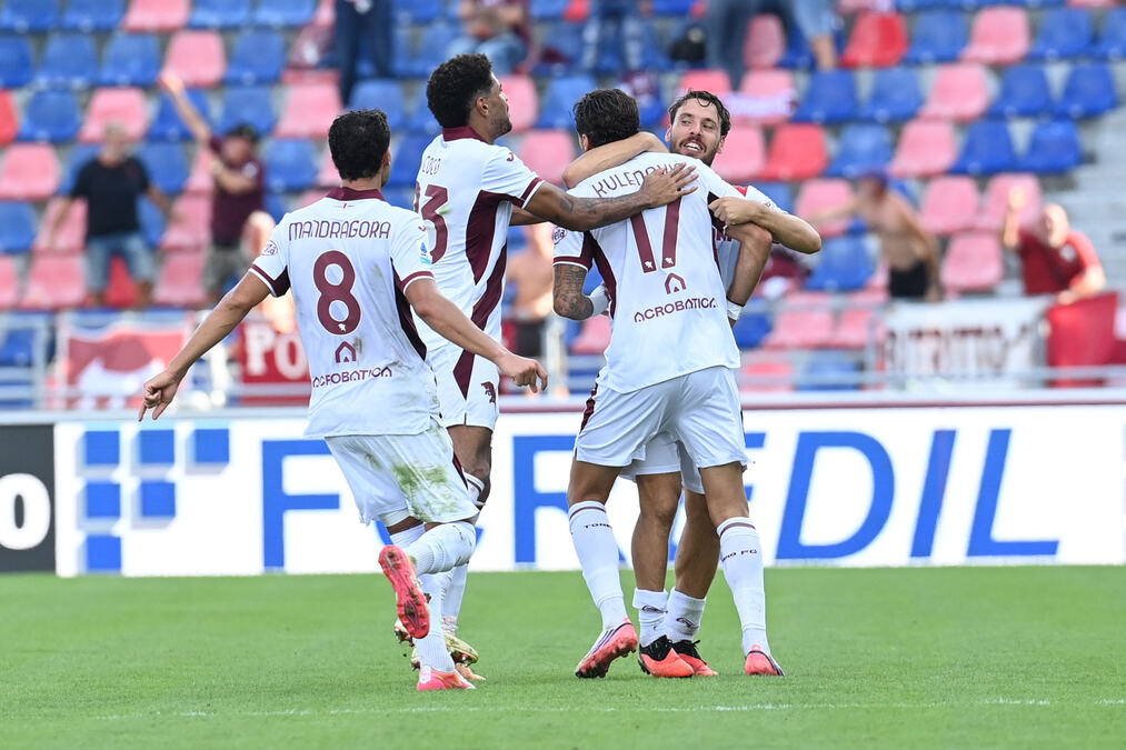 KALJARI SLAVIO, TORINO SE SPASAO: Maldini srušio Udineze, Kulenović doneo bod
