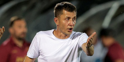 Saša Ilić žrtvovao miljenika navijača zbog pravila o strancima - odbrana Partizana za derbi skrojena iz nužde!