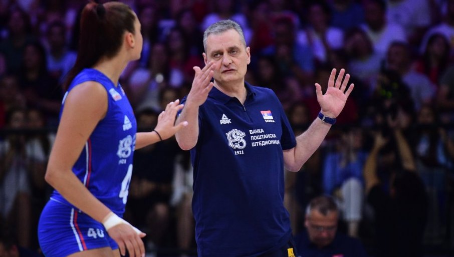 Zoran Terzić u pratnji doktora napustio meč za 3. mesto: Evo šta se desilo selektoru Srbije!