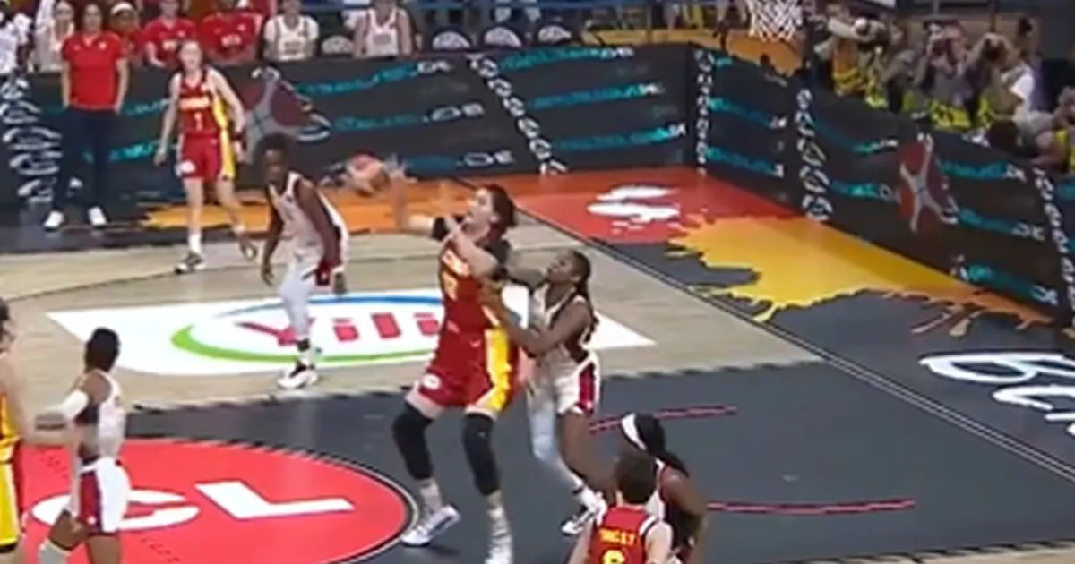 Ona je čudo od deteta (19) i ženski Bobi Marjanović, sa 223 cm postala je senzacija SP u košarci