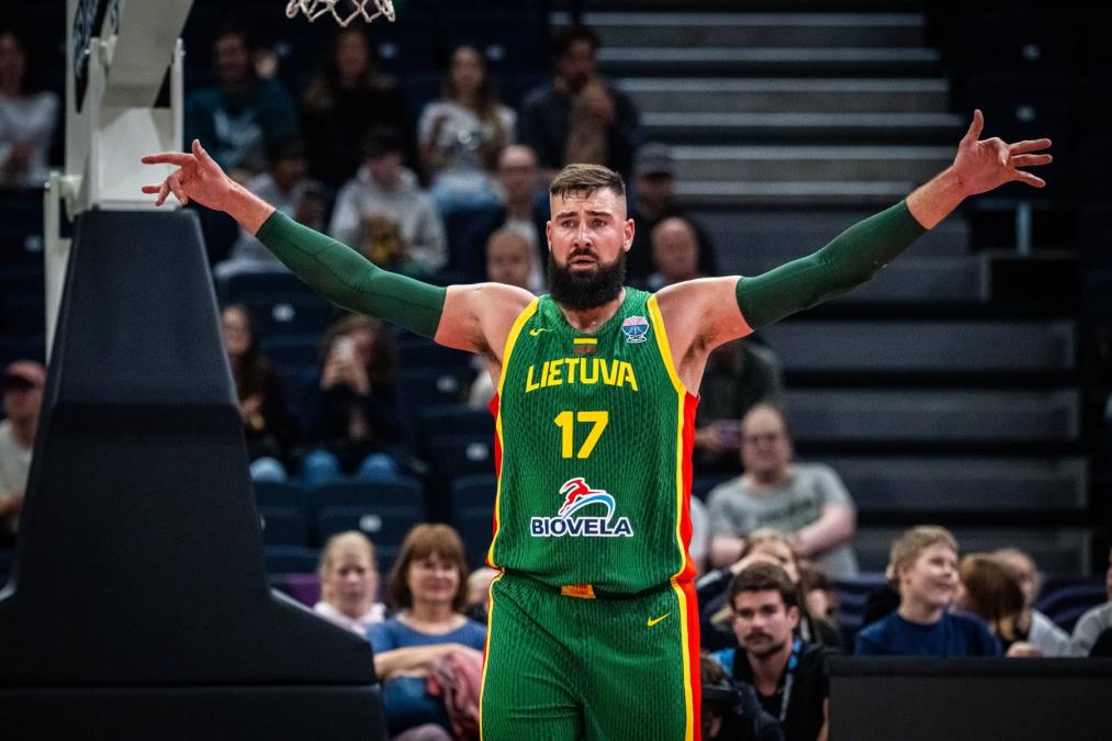 OGLASIO SE ŽALGIRIS! Razlog je povreda Jonasa Valančijunasa!